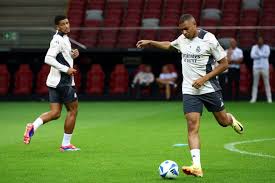 策都可能影 策都可能影